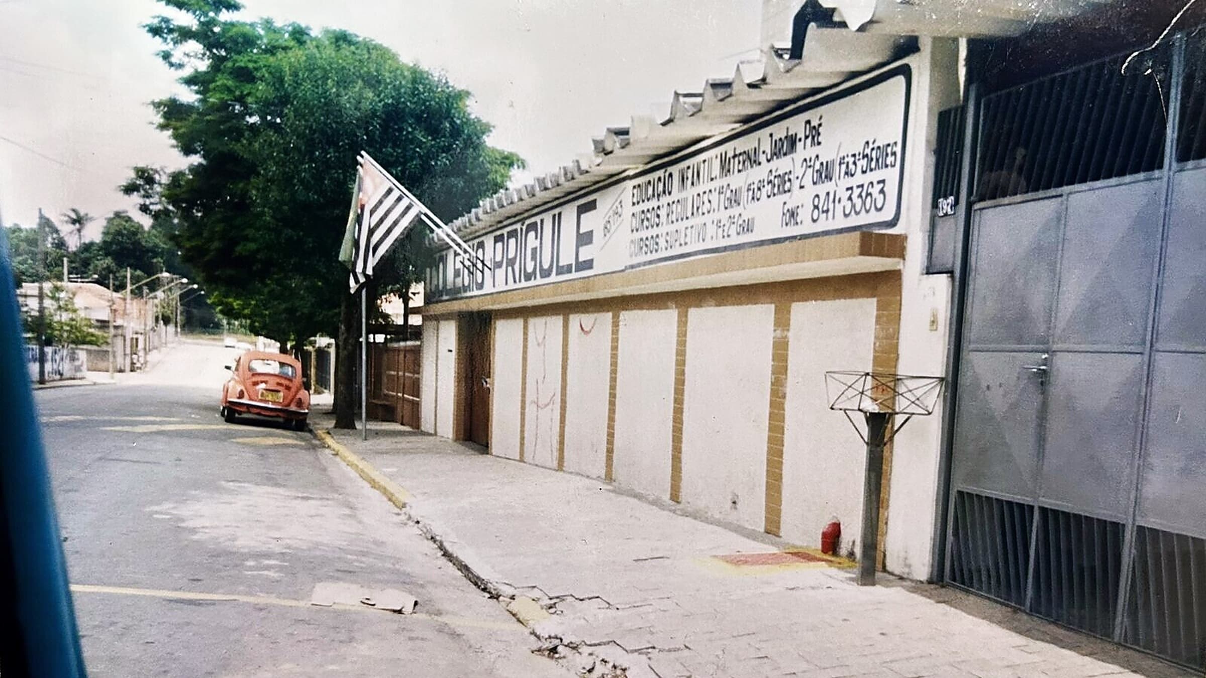 Fachada histórica do Colégio Prígule